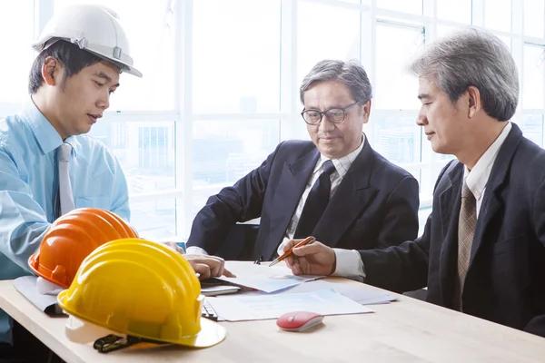 Expert Guidance for Complex Projects by a engineering consultant company in Singapore